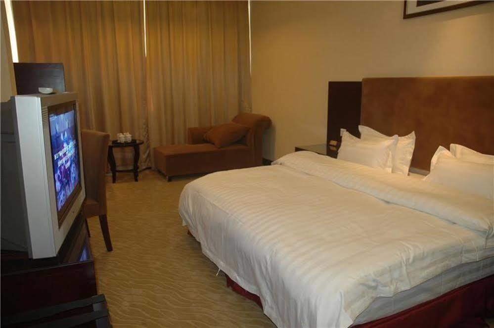 Guangzhou Xiangdu Hotel Buitenkant foto